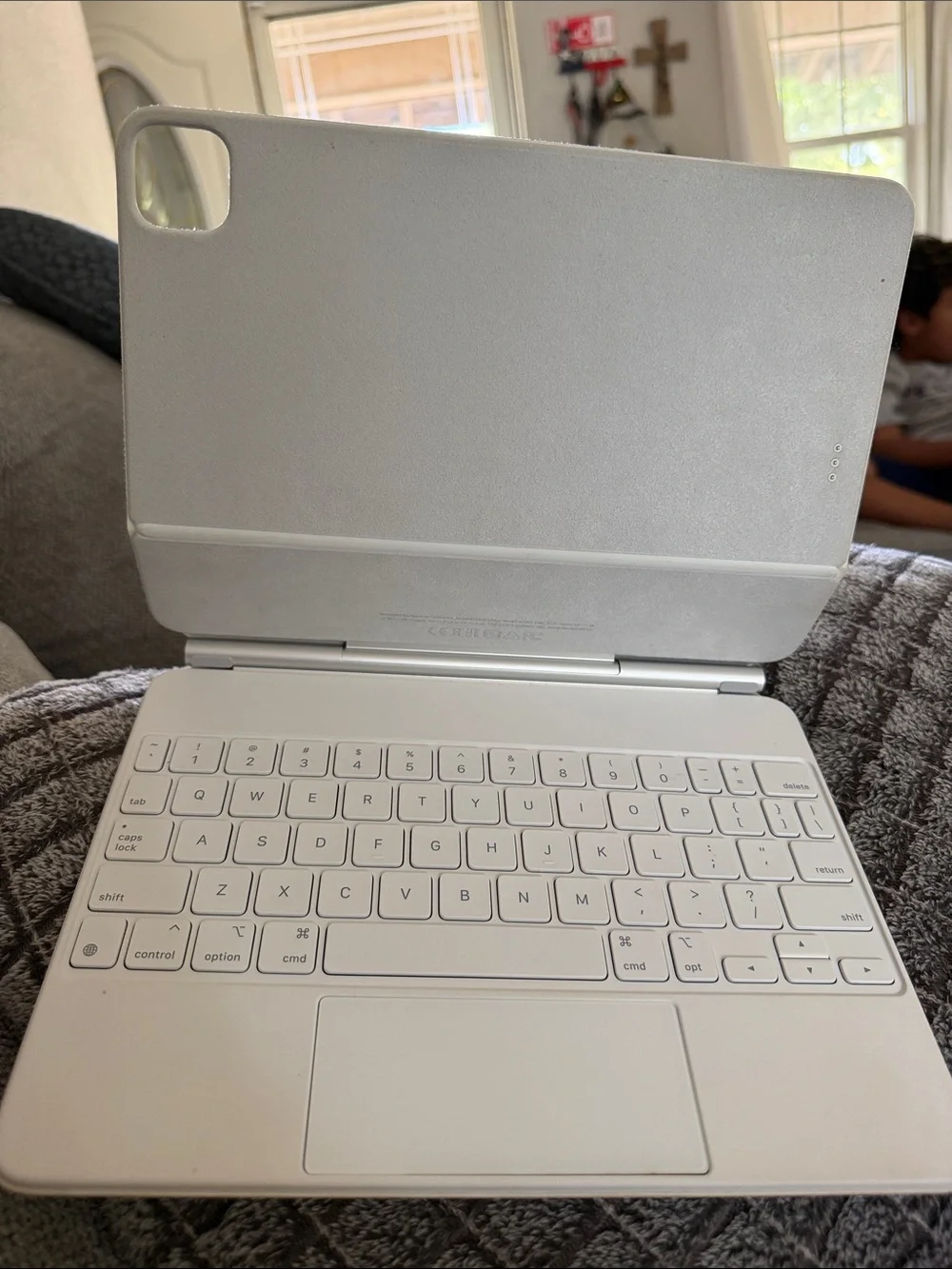 Apple White Smart Folio Cover for iPad